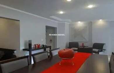 Imagem: O apartamento possui 3 Dormitórios, 2 Banheiros, 2 Vagas na