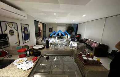 Imagem: O apartamento possui 4 Dormitórios, 5 Banheiros, 4 Vagas na