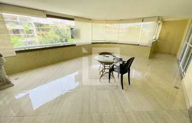 Imagem: O apartamento possui 3 Dormitórios, 3 Banheiros, 2 Vagas na