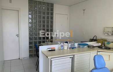 Imagem: O depósito possui 41m² de Área e está localizado em Santo