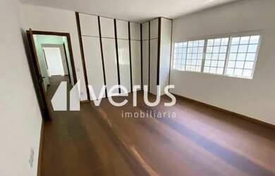 Imagem 12: Casa Bairro Brasil 300m² com 04 quartos - Uberlândia - MG