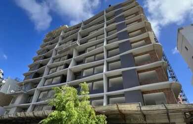 Imagem: O apartamento possui 3 Dormitórios, 2 Banheiros, 2 Vagas na