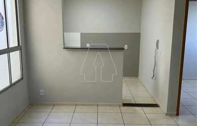 Imagem: O apartamento possui 2 Dormitórios, 1 Banheiro, 1 Vaga na garagem