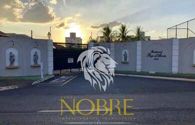 Imagem: A casa em condomínio possui 3 Dormitórios, 4 Banheiros, 2