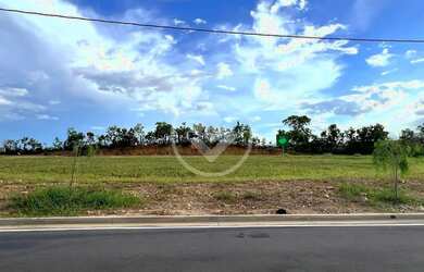 Imagem: O terreno possui 250m² de Área e está localizado em Ribeirão