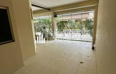 Imagem 6: LINDÍSSIMA CASA NO JARDIM TROPICAL