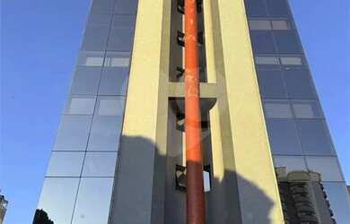 Imagem: O depósito possui 1 Vaga na garagem, 38m² de Área e está