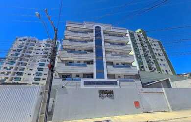 Imagem: O apartamento possui 2 Dormitórios, 1 Banheiro, 2 Vagas na