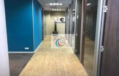 Imagem 7: Conjunto mobiliado de 521 m² com 16 vagas