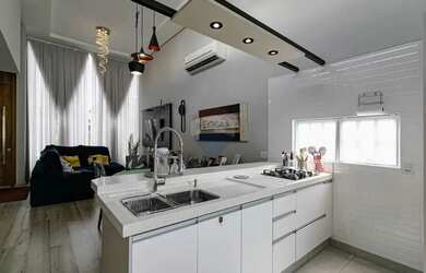 Imagem 13: Casa de alto padrão para locação em Condomínio Fechado na região...