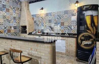 Imagem: A casa possui 3 Dormitórios, 3 Banheiros, 1 Vaga na garagem