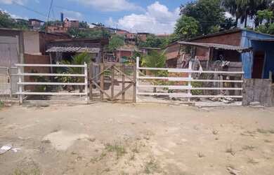 Imagem: O terreno possui 1.020m² de Área e está localizado em Colônia