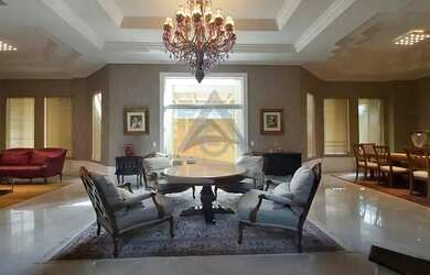 Imagem: A casa em condomínio possui 4 Dormitórios, 3 Banheiros, 5