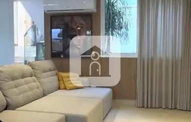 Imagem: A casa em condomínio possui 3 Dormitórios, 4 Banheiros, 4