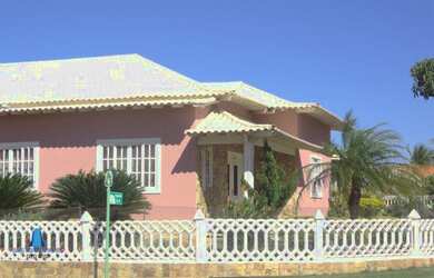 Imagem 2: Casa Alto Padrão para Venda em Pontinha Araruama-RJ