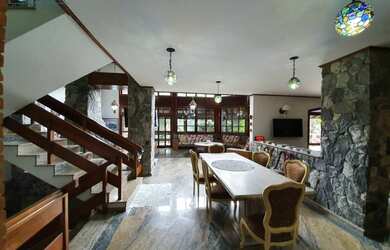 Imagem 13: Casa Alto Padrão para Venda em Balneario Praia do Perequê Guarujá-SP