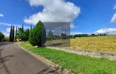 Imagem: O terreno possui 1.026m² de Área e está localizado em Villa