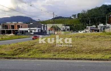 Imagem 3: LOTE DE ESQUINA. 421m² de Área