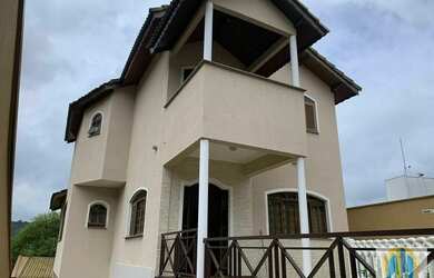 Imagem 2: Casa à Venda em Santana de Parnaíba / SP