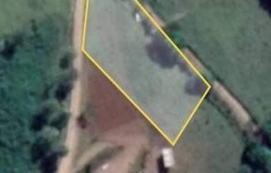 Imagem: A chácara possui 2.000m² de Área, Imóvel novo e está localizado