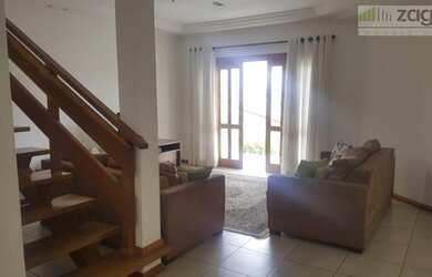 Imagem: A casa em condomínio possui 4 Dormitórios, 5 Banheiros, 4