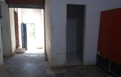 Imagem 7: Ponto comercial frente de avenida com 240 metros quadrados, vestiário...