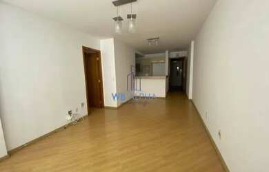 Imagem: O apartamento possui 1 Dormitório, 1 Banheiro, 1 Vaga na garagem