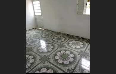 Imagem 6: Vendo R$150.000. Varanda, Área de serviço, 1 Banheiroe3 Dormitórios