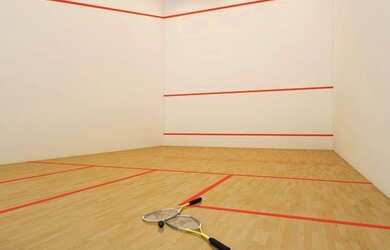 Imagem 8: Apartamento NOVO Repasse Andar Alto no Living Garden