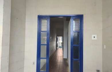 Imagem: A casa possui 5 Dormitórios, 5 Banheiros, 2 Vagas na garagem