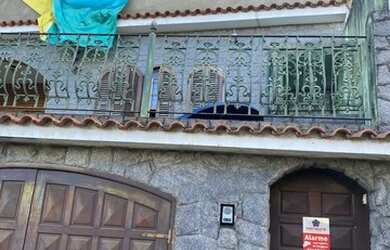 Imagem: O apartamento possui 3 Dormitórios, 1 Banheiro, 40m² de Área