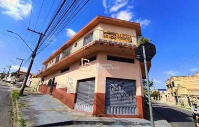 Imagem: O apartamento possui 3 Dormitórios, 1 Banheiro, 1 Vaga na garagem