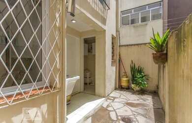 Imagem 11: Apartamento à Venda - Petrópolis, 2 Quartos, 60 m2