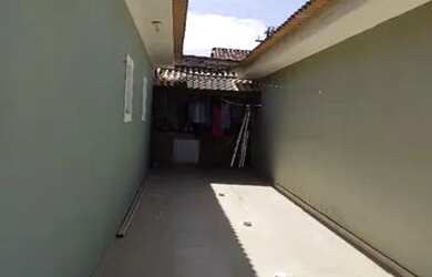 Imagem: A casa em condomínio possui 2 Dormitórios, 2 Banheiros e 2