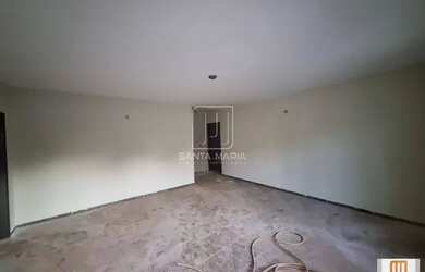 Imagem: O depósito possui 5 Vagas na garagem, 374m² de Área e está