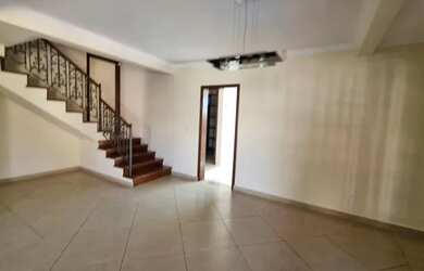 Imagem 4: JUNDIAÍ - Casa de Condomínio - JARDIM NOVO MUNDO