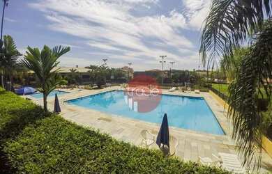 Imagem: A casa em condomínio possui 3 Dormitórios, 3 Banheiros, 4