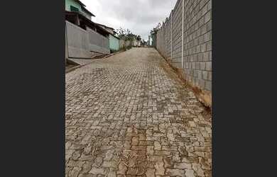 Imagem: A casa em condomínio possui 1 Dormitório, 1 Banheiro, 380m²