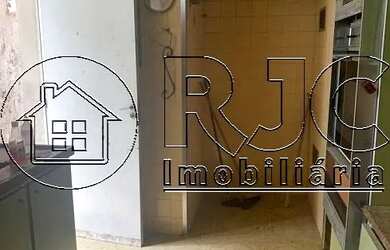 Imagem 15: Imóvel para venda possui 211 metros quadrados com 3 quartos em Tijuca...