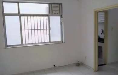 Imagem: O apartamento possui 1 Dormitório, 1 Banheiro, 45m² de Área