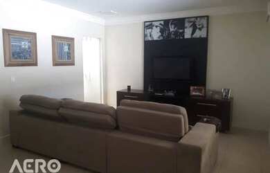 Imagem 5: Linda casa. Churrasqueira, Ar-condicionado, 200m² de Áreae4 Vagas na...