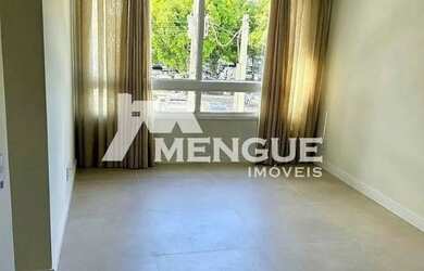 Imagem 1: Apartamento no bairro Jardim Europa em Porto Alegre com 3 quartos e 2 vagas, por R$ 950.00