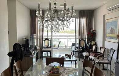 Imagem: O apartamento possui 3 Dormitórios, 4 Banheiros, 2 Vagas na