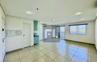 Imagem: O depósito possui 1 Vaga na garagem, 45m² de Área e está