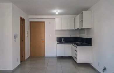 Imagem: O studio possui 1 Dormitório, 1 Banheiro, 39m² de Área e