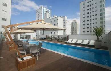 Imagem: O apartamento possui 3 Dormitórios, 4 Banheiros, 3 Vagas na