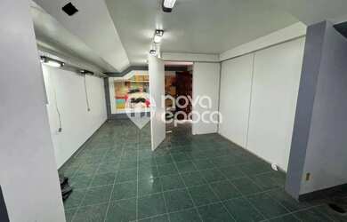 Imagem: O depósito possui 30m² de Área e está localizado em Tijuca