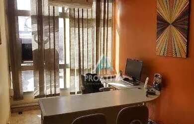 Imagem: O depósito possui 47m² de Área e está localizado em Centro