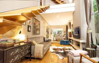 Imagem: A casa em condomínio possui 3 Dormitórios, 4 Banheiros, 2