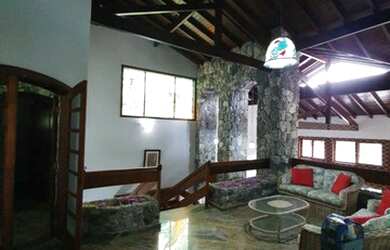 Imagem 15: Casa Alto Padrão para Venda em Balneario Praia do Perequê Guarujá-SP